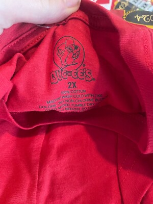 Buc-ee s Bucees ''BELIEVE''  2024 Christmas T-Shirt Size LARGE,XL,2X,3X NEW!!!
