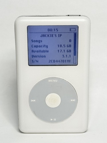 初期のiPod classicです。 ホワイト　金属バック　ジャンク iPod Classic Scroll-Wheel 1st Gen 10GB (2002) (M8541