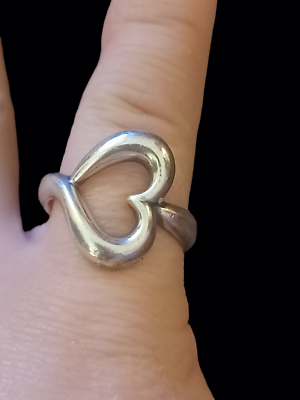 Retired James Avery 925 Sterling Silver Abounding Heart Size 6.75