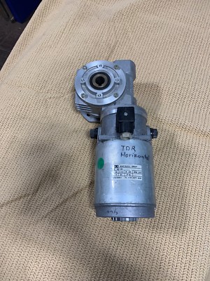 BONFIGLIOLI MOTOR BC120 90VDC, 3000 RPM W/ MVF 44/F Gear Reducer