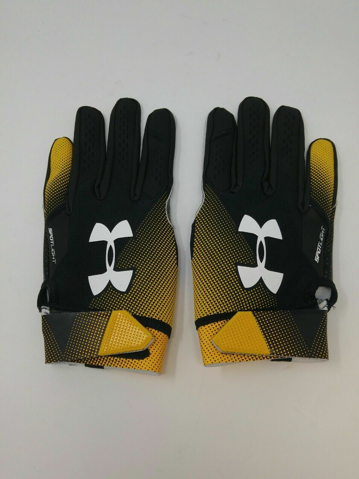 New Under Armour Men's Black/Gold Spotlight WR Football Gloves | eBay