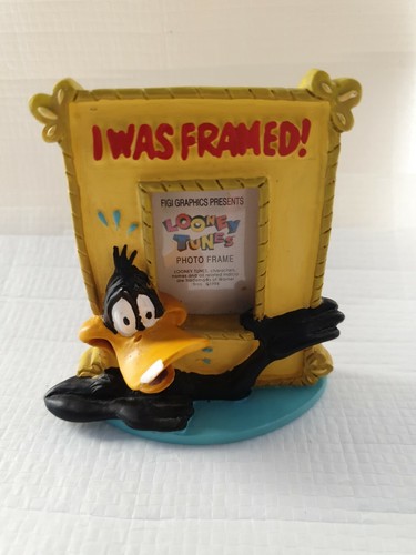 希少　美品　1994年　ワーナーブラザーズ　ルーニーテューンズ　フォトフレーム Vintage 1994 Warner Bros Looney Tunes 3D Resin Picture Frame