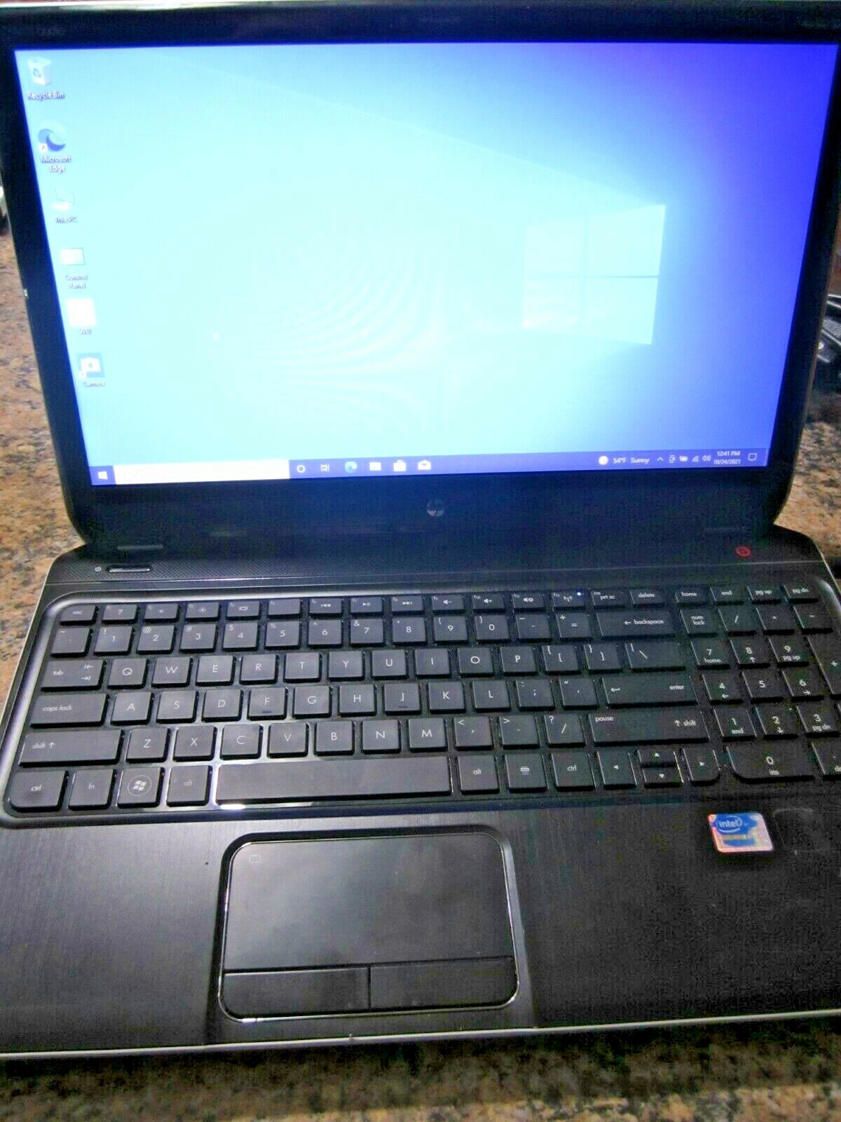 HP Pavilion DV6 Laptop Core i5 2.5 GHz 8GB RAM 240GB SSD DVD HP Pavilion DV6 Laptop Core i5 2.5 GHz 8GB RAM 240GB SSD DVD