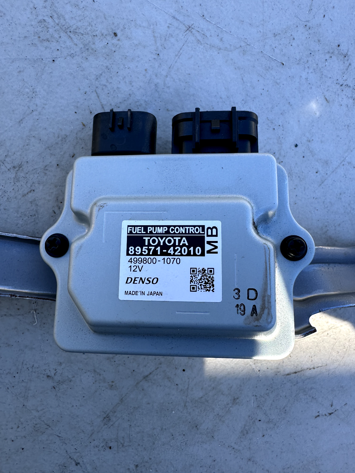 toyota rav4 hybrid 2020 fuel pump control module (89571