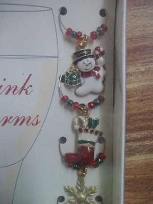 LIVINGQUARTERS Drink Charms (Christmas) Six in Package