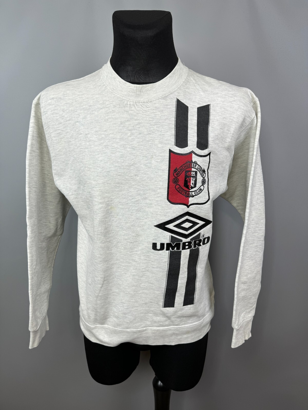 MANCHESTER UNITED SWEATSHIRT TRAINING FOOTBALL SOCCER UMBRO MANCHESTER UNITED SWEATSHIRT TRAINING FOOTBALL SOCCER UMBRO