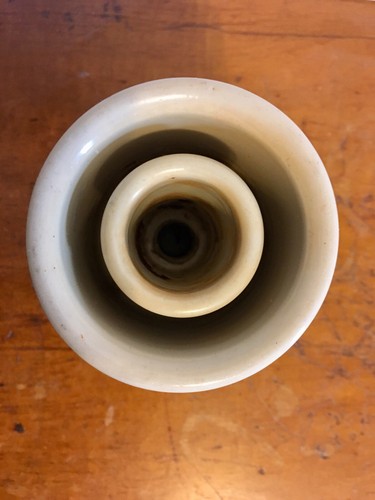 VINTAGE WHITE CERAMIC/PORCELAIN ELECTRIC POWER LINE INSULATOR 1943 England