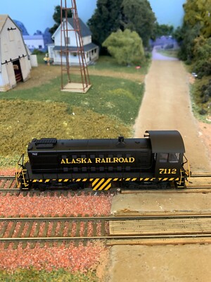 HO Atlas Alaska Railroad S-2 Switcher #7112. LokSound DCC /Sound. 10001907. IOB