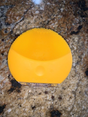 foreo luna mini 2 No Charger Or Box Included | eBay