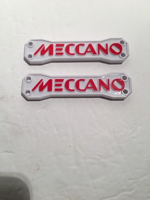 New OOP Lot Of 2 Meccano Max Robot Part M020 Engineering Toy Nameplate