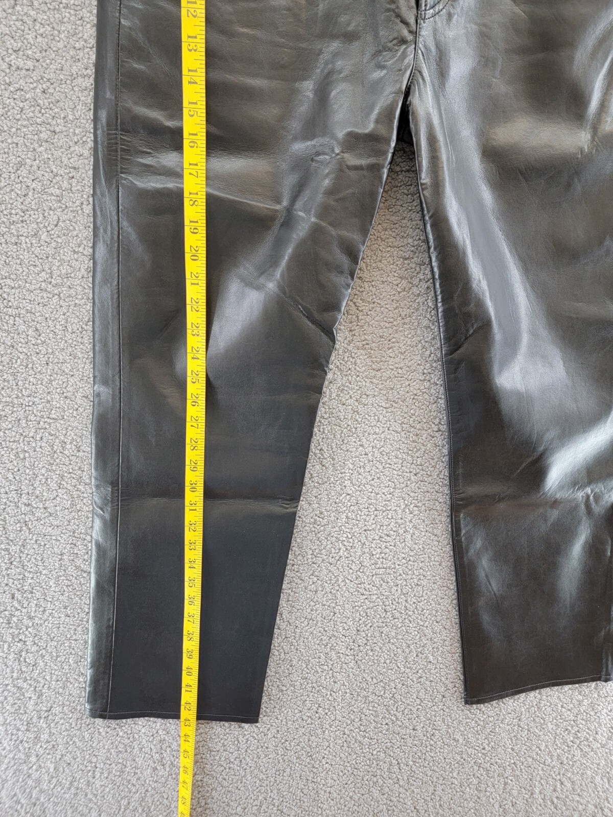 AGOLDE 90s Fitted Recycled Leather Pants Women's 31 Black Pockets Button Zip - Picture 9 of 18
