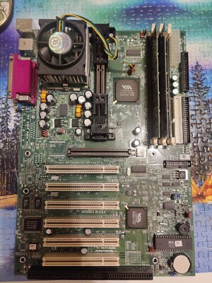 Tyan Computer S1854, Slot 1 / Socket 370, Intel Motherboard Pentium III 733MHz