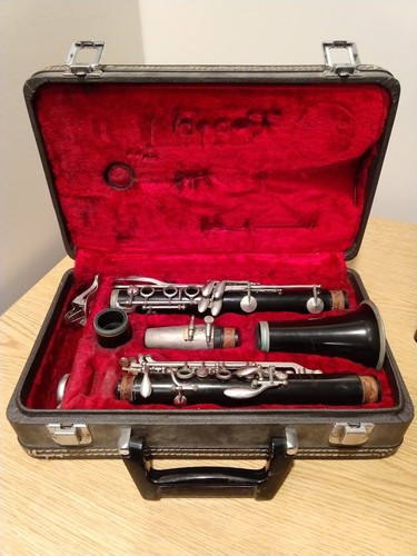 VINTAGE NORMANDY RESO-TONE CLARINET W/CASE Serial # 631OD