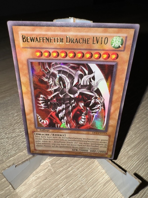 Bewaffneter Drache Lv10 Dp2-De013 Ultra Rare Deutsch 1.Auflage