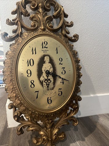 1966 BURWOOD 4426-1 Gold Plastic Wall Clock HOLLYWOOD