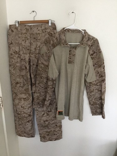Marine Corps Desert FROG Combat Set Size Medium Regular New