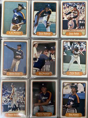 1982 FLEER Baseball Cards.   # 221-440.   You Pick to Complete Your Set.