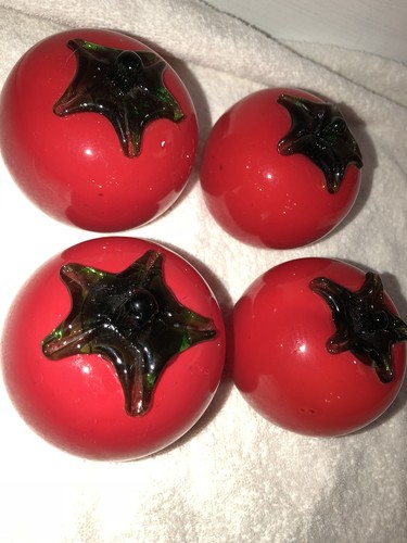 Lot of 4 Murano Style Hand blown Glass Vegetables Red Tomato Tomato’s