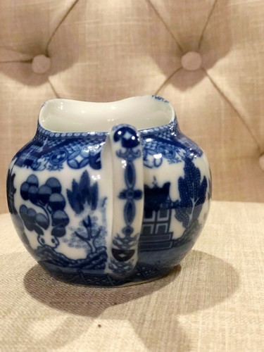 Blue Willow Creamer