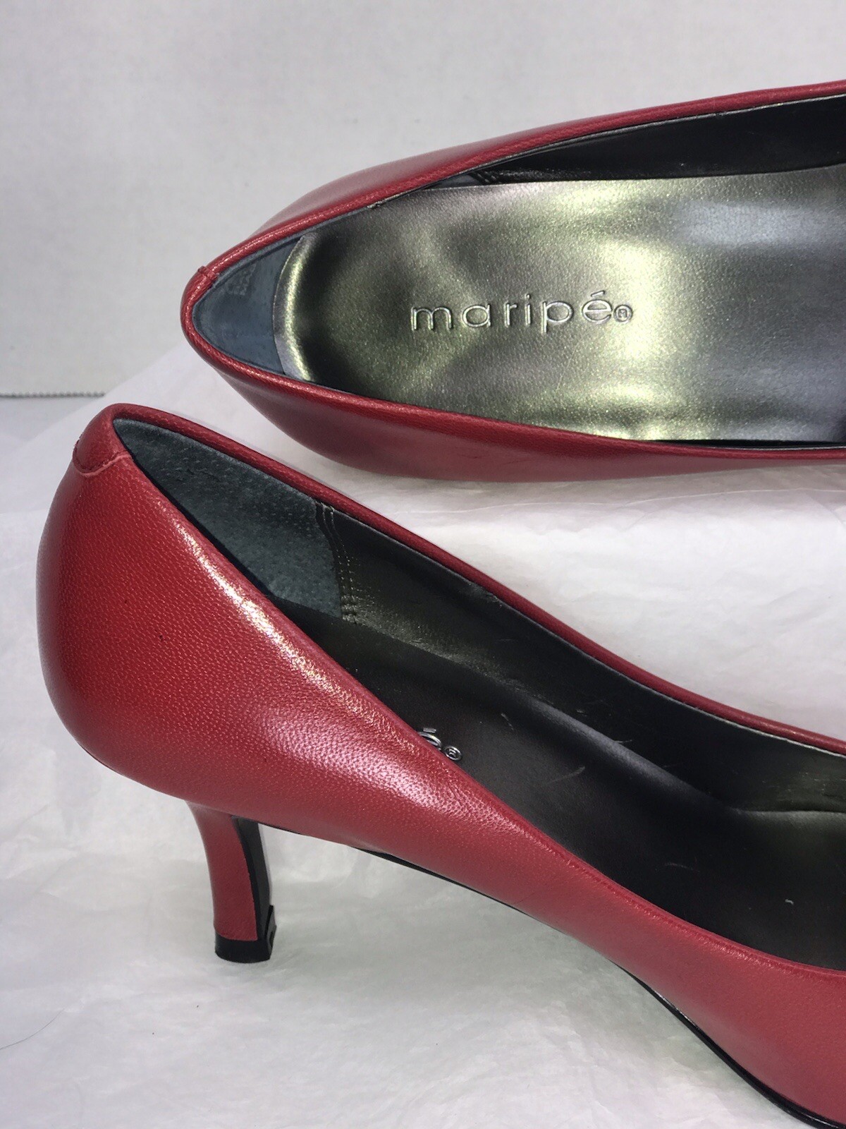 Maripe Women s Size 7 M Red Leather Pointy Toe Pumps Beautiful Shoes! 3''  Heels: купить с доставкой из США, цена 3 371 руб - (374191942507)