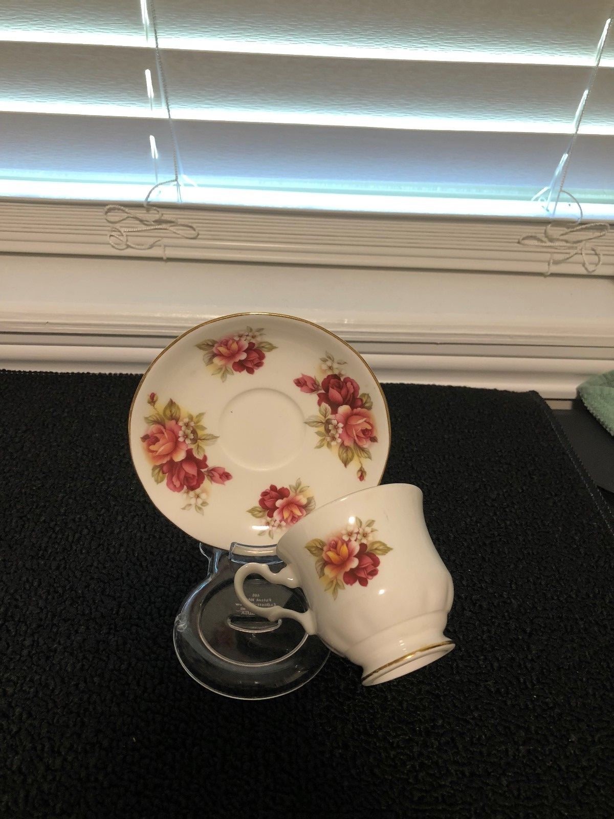 Queen Anne Bone China tea cup & saucer pre-owned