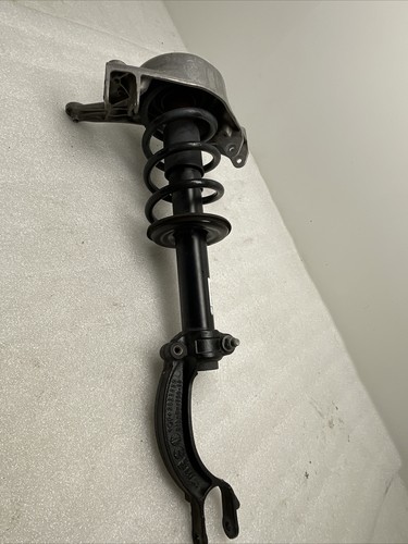 スーパースプリント アウディ A4 2008 Audi A4 Quattro Front Driver or Passenger Side Strut w