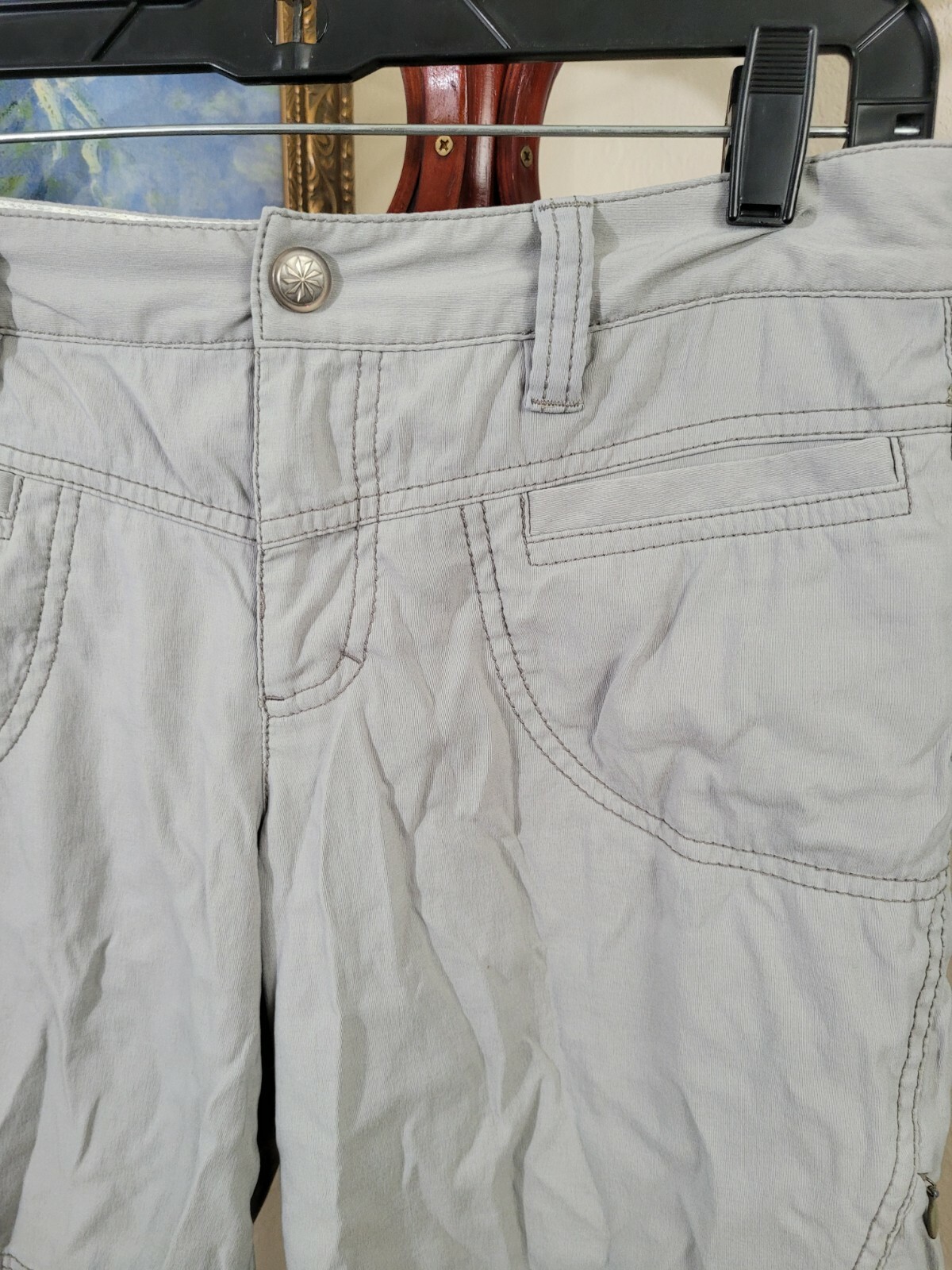 Athleta Womens Gray Cargo shorts 4 (BA6 