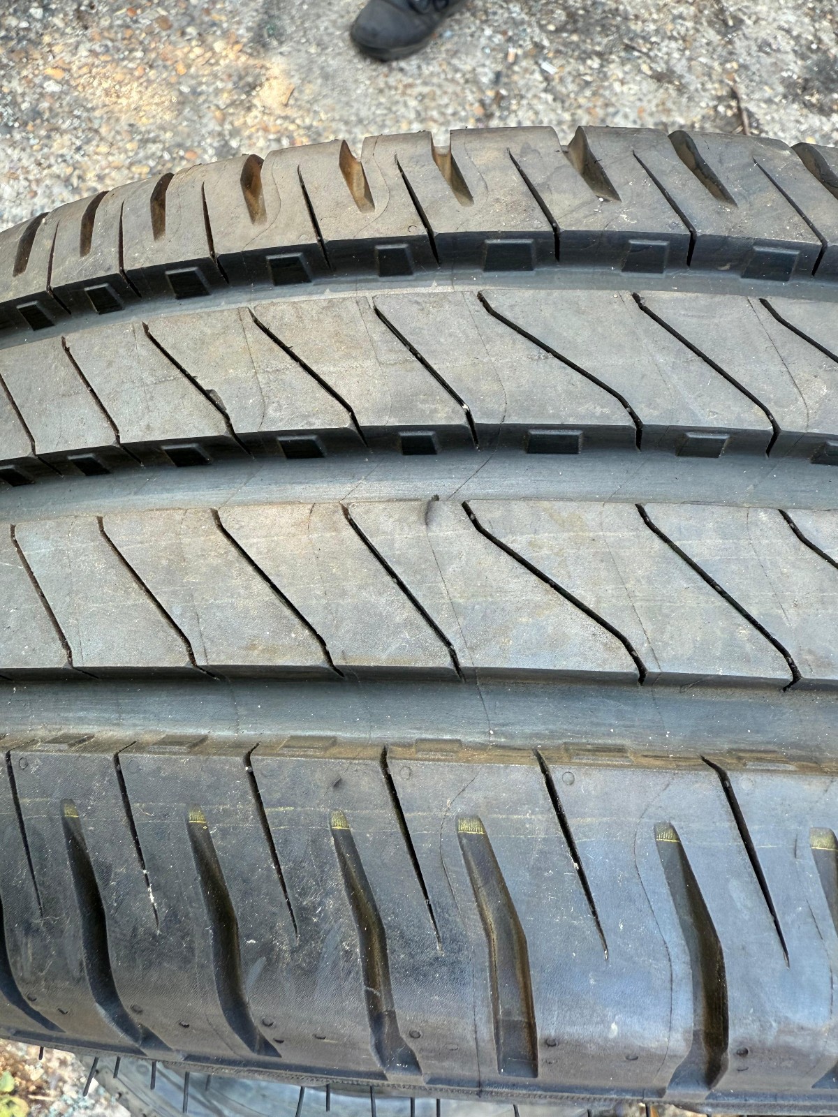 New 215 65 16C Michelin, Agilis 3, 106/104T, x1 Single Tyre (F1_tyres) YD170