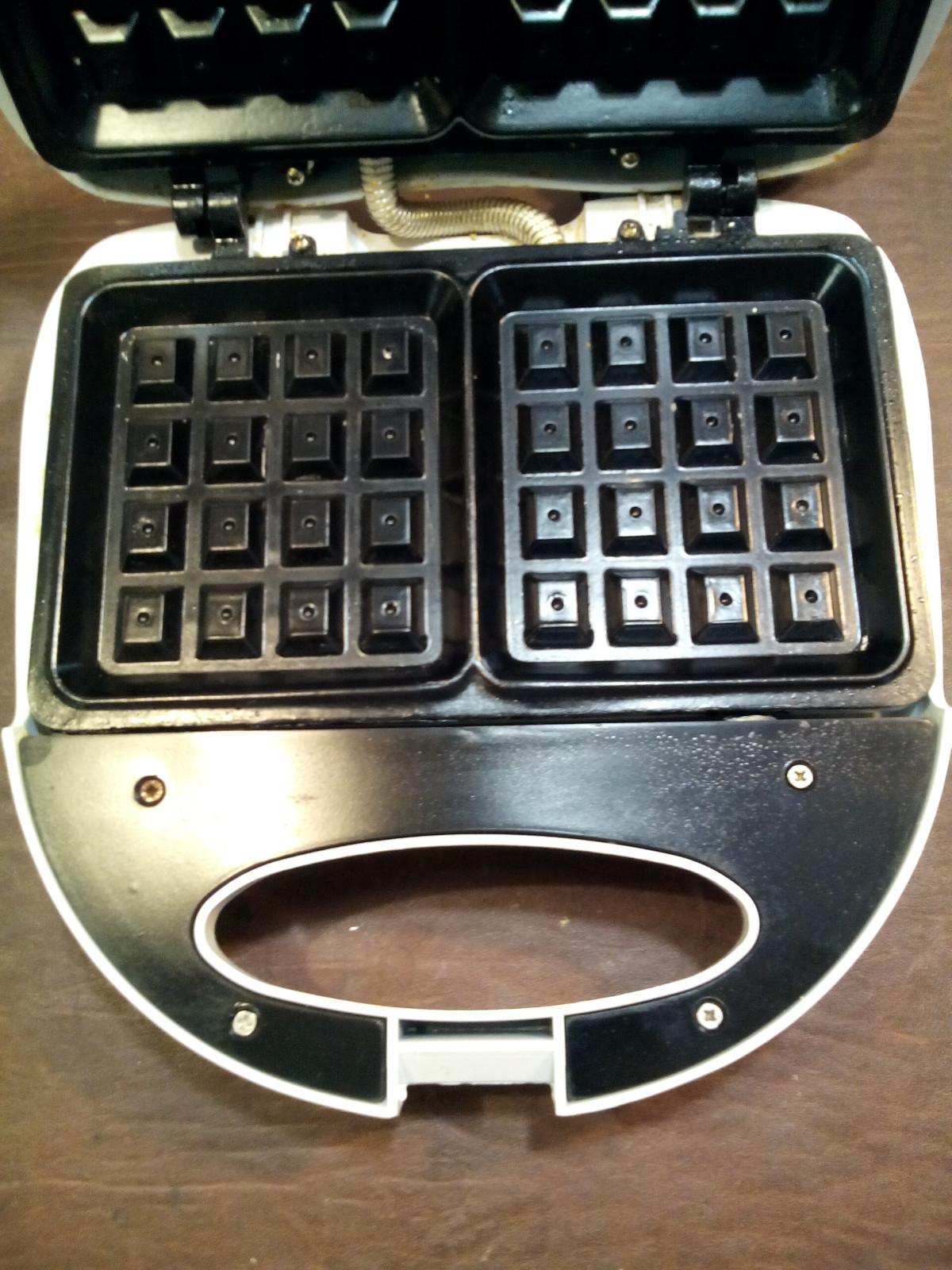 CHEFMATE STANDARD WAFFLE MAKER MODEL# WM-77