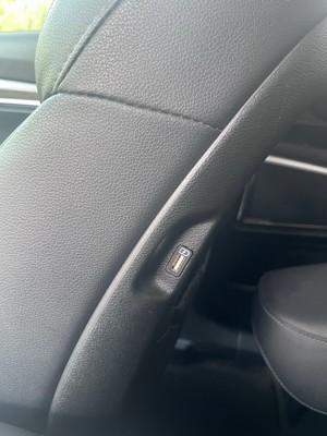 image 11 of interior