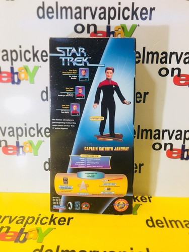 Captain Kathryn Janeway Action Figure Playmates Series 2 Star Trek Voyager