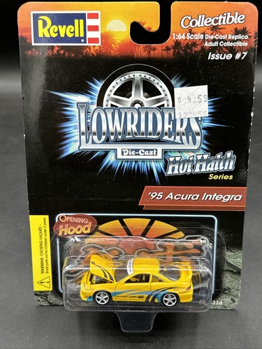 1999 Revell LOWRIDERS YELLOW 95 ACURA INTEGRA #7 Hot Hatch