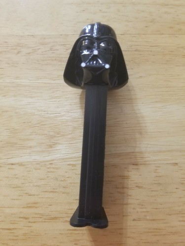 1997 Pez Candy Dispenser - Star Wars - Darth Vader Dispenser