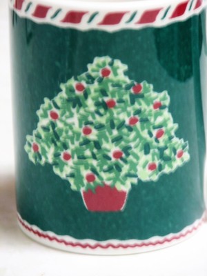 Fitz and Floyd China YULETIDE HOLIDAY Christmas Green with Red Mug(s)