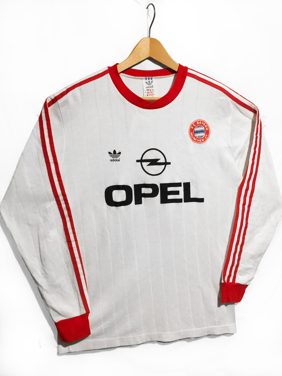 BAYERN MUNICH 1989 1990 Away Football shirt Soccer Jersey BAYERN MUNICH 1989 1990 Away Football shirt Soccer Jersey
