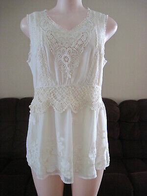 ADIVA Woman's Crochet Lace Slv/less Pullover Top. Lt.Beige. Size Large.NWT $50. 