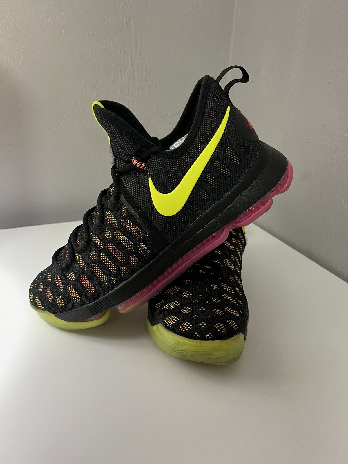 Nike Zoom Mens 9/Women s 10.5 (843392 