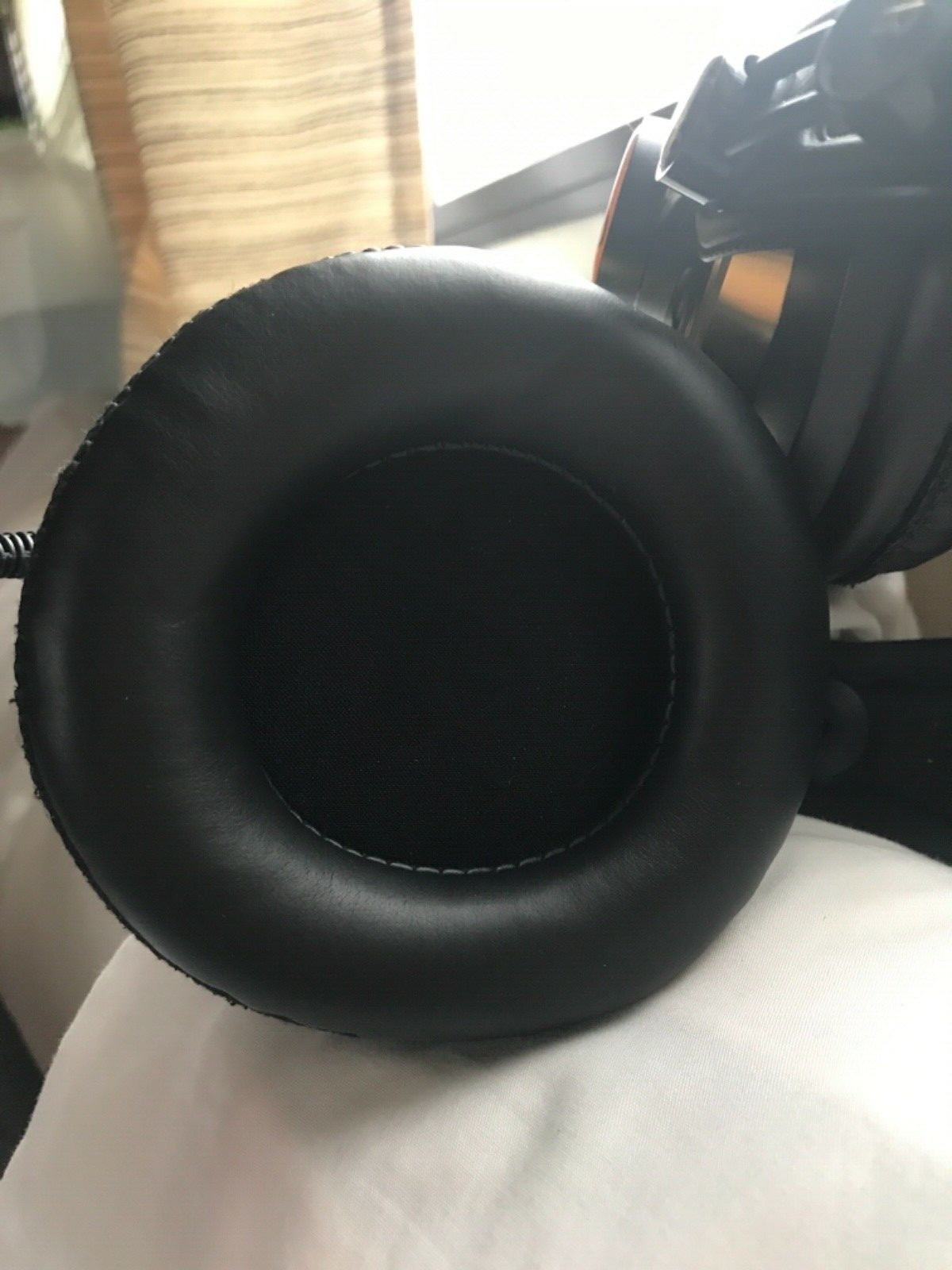 AKG K240 Semi-Open Over Ear Studio Monitoring Mixing Mastering Headphones