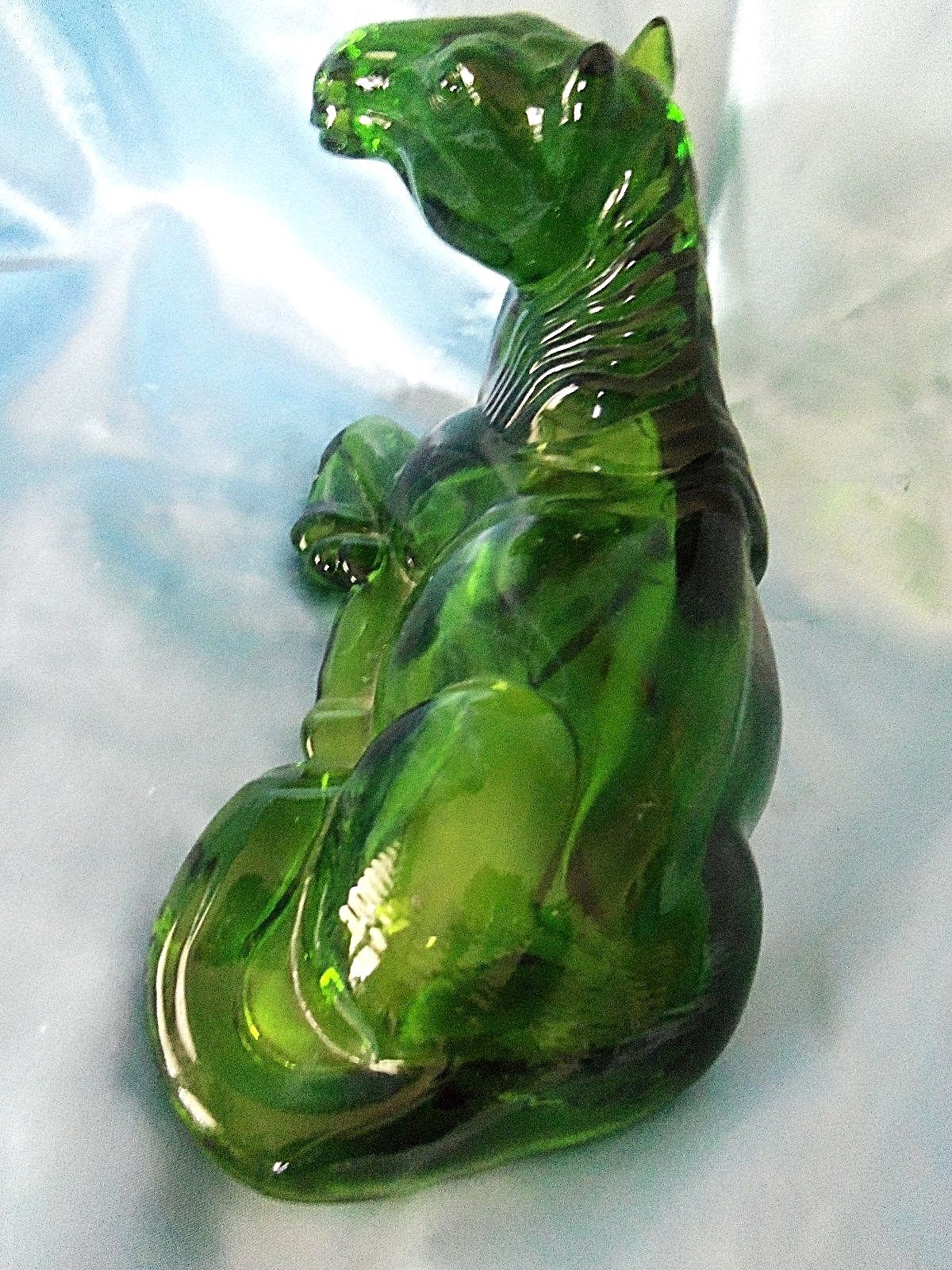 Green Glass statue figure Horse 9