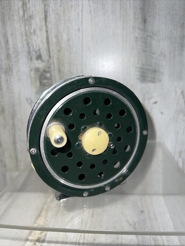 USA製　ヴィンテージ  フライリール　真鍮×アルミ　fly reel IMG_1324.jpg