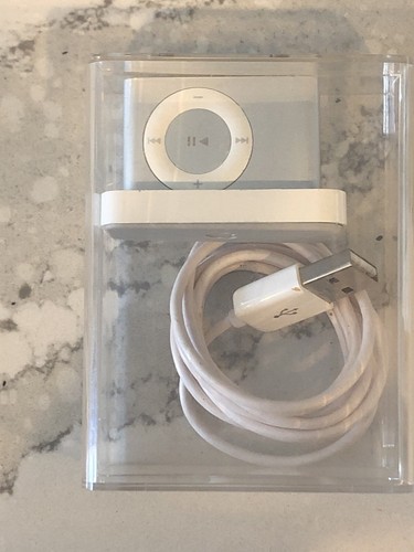 Apple MB225LL/A 1GB 2nd Generation iPod Shuffle - Silver
