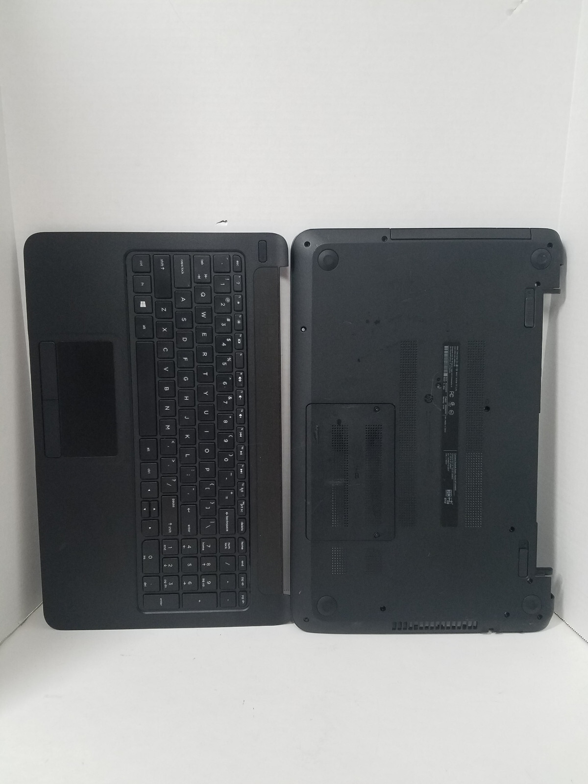 HP Notebook 15 J9H22UA Botttom Cover + Palmrest + Keyboard 7