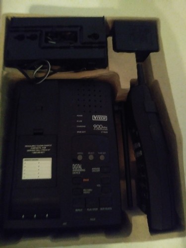VTech (VT 9060i) Black 900 MHz Cordless Digital Answering System w/ Power Supply