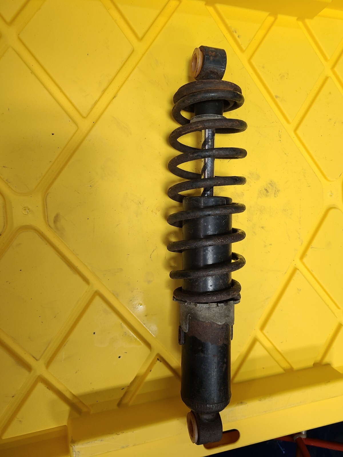1997-2006 Oem Yamaha Rear Skid Shock Vmax Srx Sxr Venture