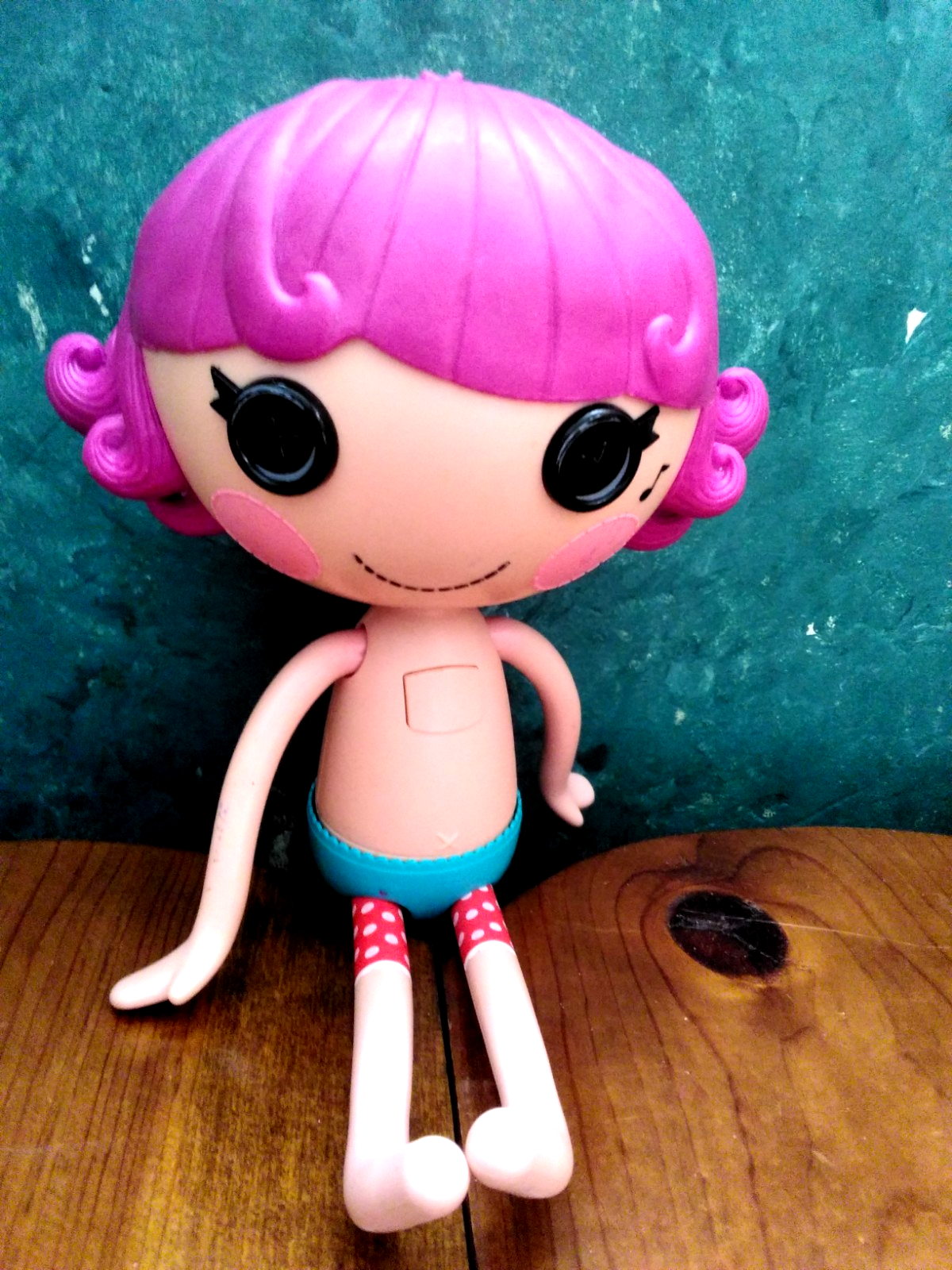 黒木枠キャンバス 全６種 ピカチュウイーブイカビゴンキマワリドーブルアーマーガア 黒木枠キャンバス 全6種 ピカチュウイーブイカビゴンキマワリドーブル