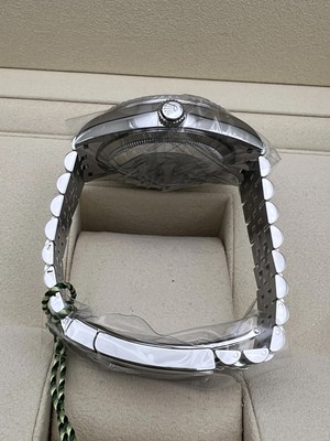 Pre-owned Rolex 2023  Sky-dweller 42mm 336934 Blue Dial Jubilee Steel Box Papers