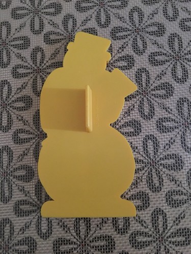 Vintage Stanley Home Products SNOWMAN  Yellow Plastic Cookie Cutter