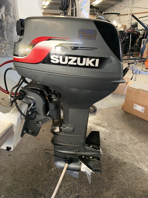 Suzuki 40 характеристики