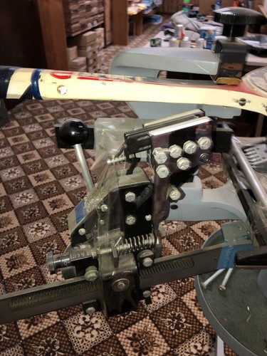 Ektelon Tennis Racquet Stinging Machine