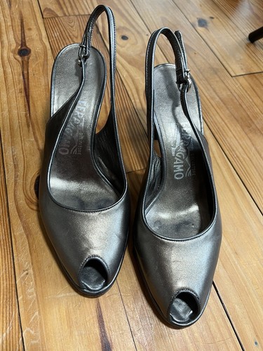 Salvatore Ferragamo プラットフォームサンダル　5 Ferragamo プラットフォーム サンダル | レッド | FARFETCH JP